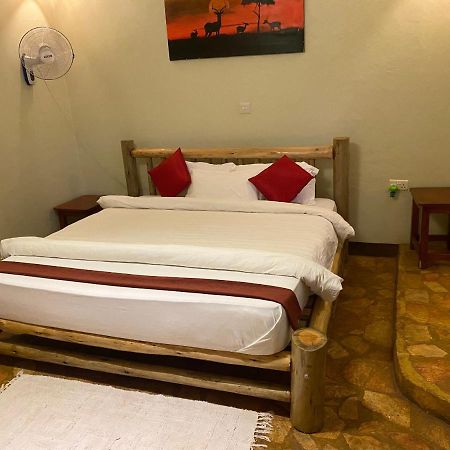 Afro Smile Hotel And Guest House-Jinja Exterior foto